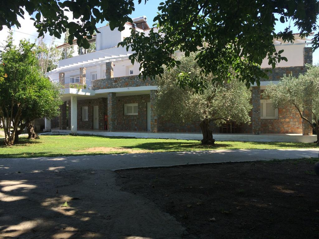 Villa Jeanna Troulos Exterior photo